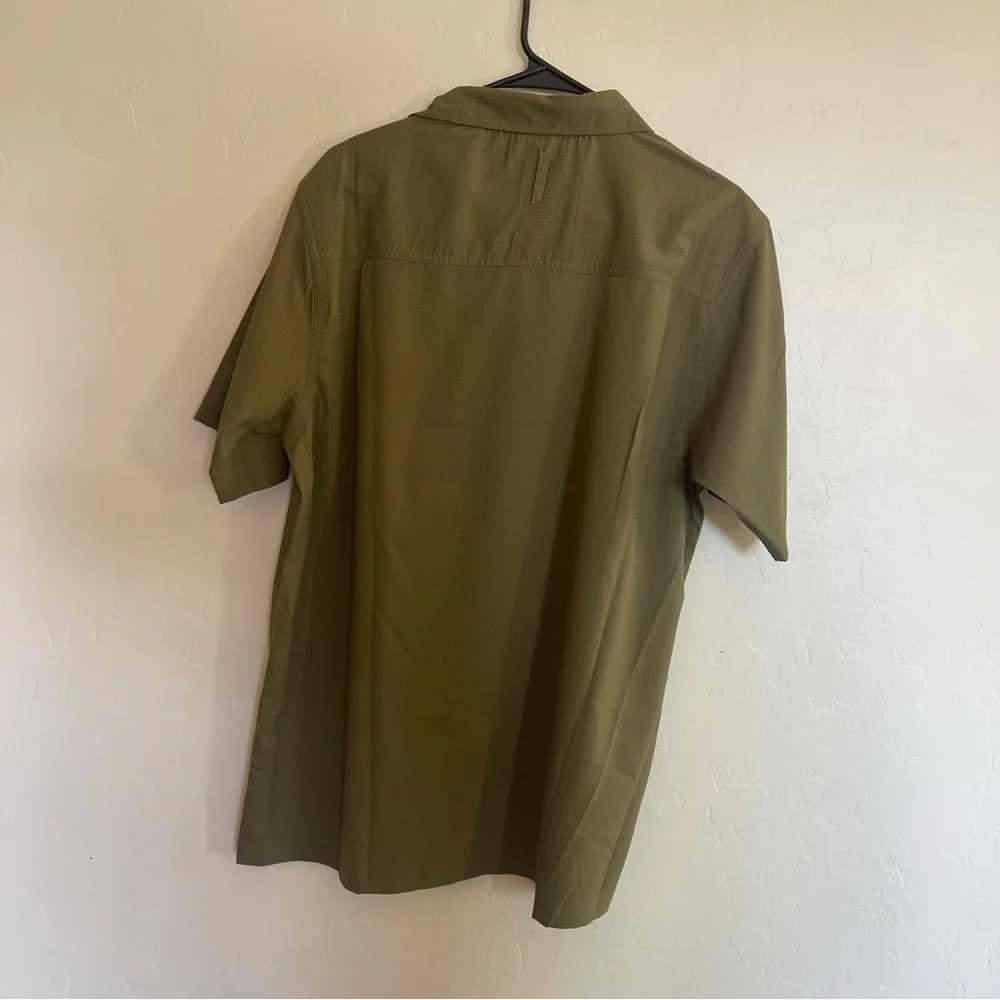 The North Face Button Down Short Sleeve